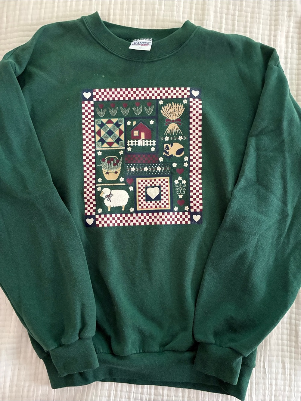 VTG 90s Cottagecore Sweatshirt with Patchwork Farm Motif